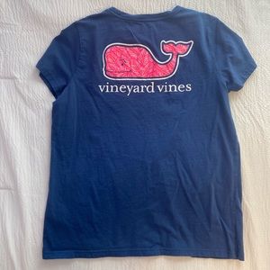 vineyard vines tee